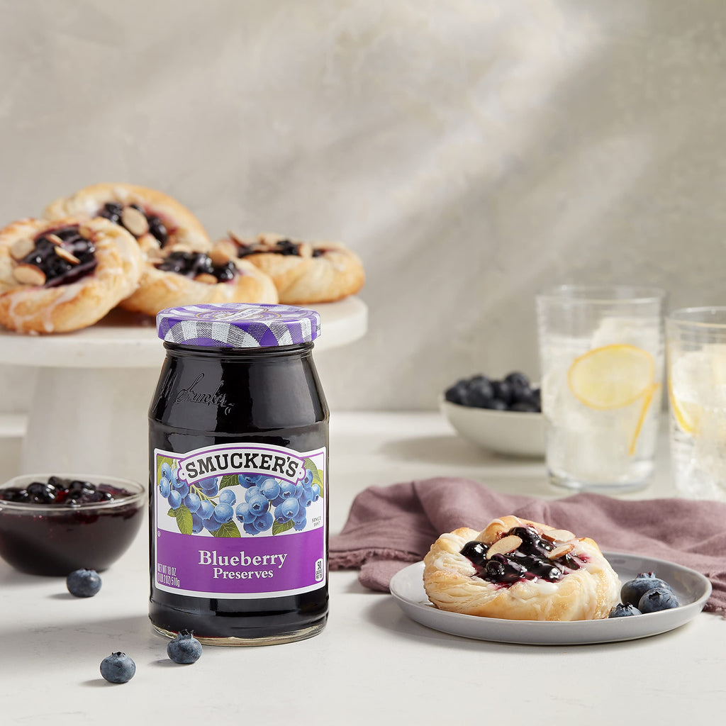 Smucker´s Blueberry Preserves Net Wt 12 OZ (340g)