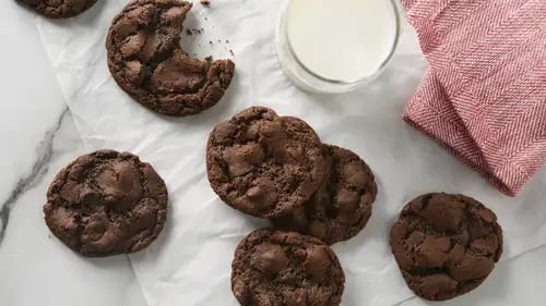 Betty Crocker Double Chocolate Chunk Cookie Mix 496g