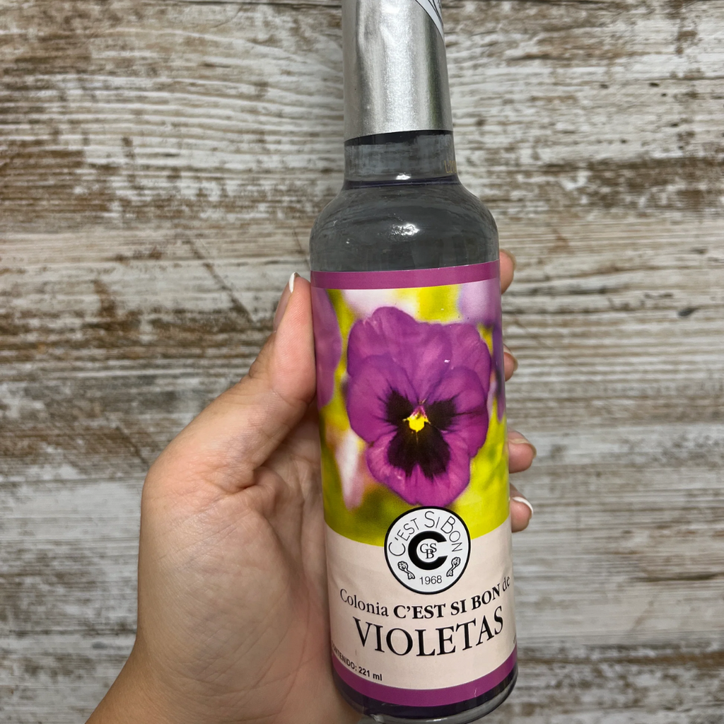 Agua de VIOLETAS 221ml - Colonia C´est si bon