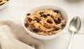 Quaker Sultanas Raisins Cranberry & Apple 385g