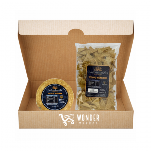 caja de wondermarket con tortillas frescas y totopos mexicanos